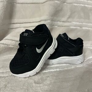 Nike Kids Black and White Sneakers